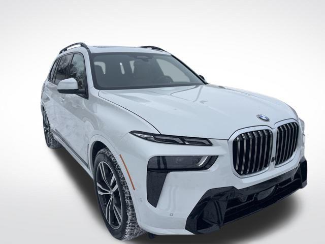 new 2025 BMW X7 car