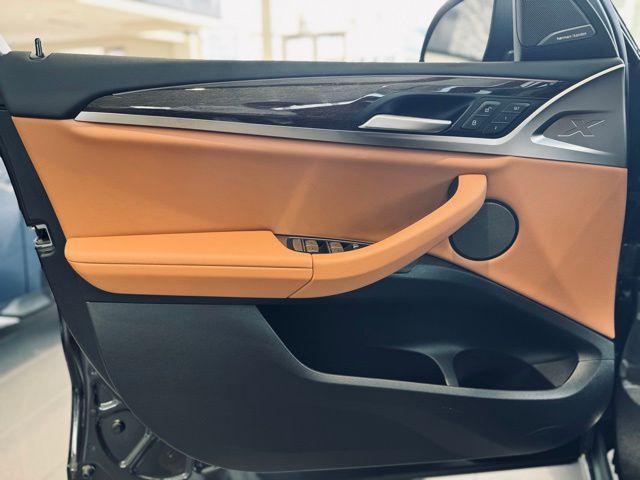 new 2025 BMW X4 car, priced at $61,670