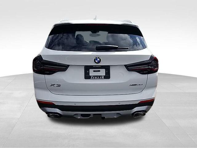 new 2024 BMW X3 car