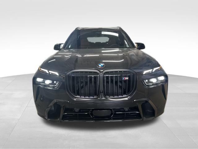 new 2025 BMW X7 car