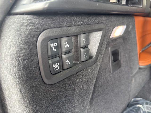 new 2026 BMW X7 car, priced at $102,035