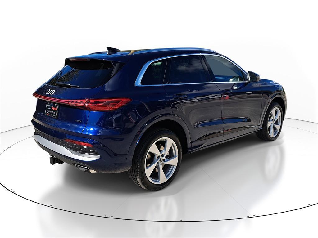 new 2025 Audi Q5 car, priced at $61,950