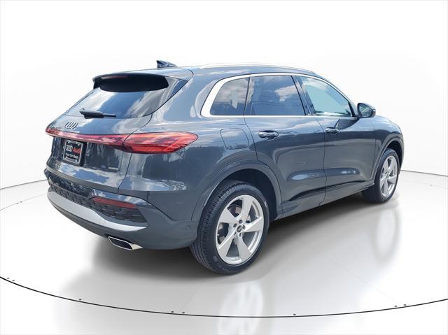 new 2025 Audi Q5 car, priced at $60,975