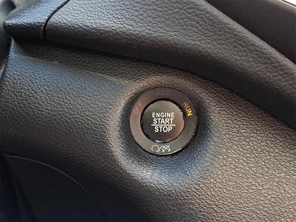 used 2020 Jeep Cherokee car, priced at $20,975