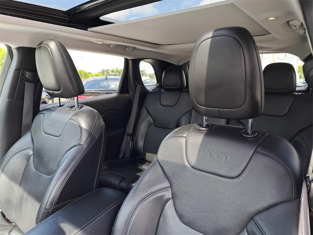 used 2020 Jeep Cherokee car, priced at $20,975