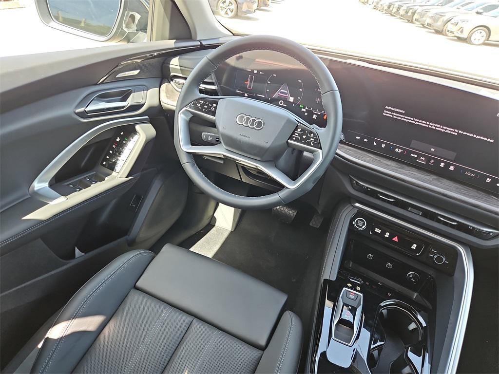 new 2025 Audi Q5 car, priced at $61,950