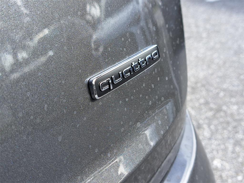 new 2026 Audi Q7 car, priced at $71,990