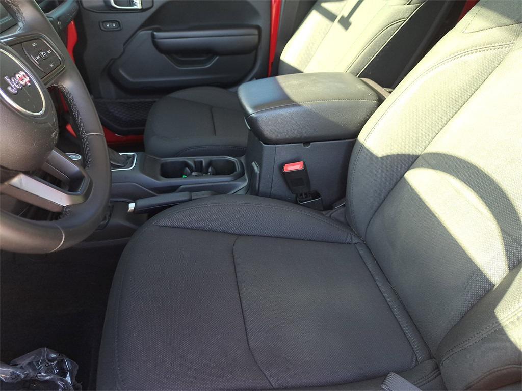 used 2021 Jeep Wrangler Unlimited car, priced at $29,975