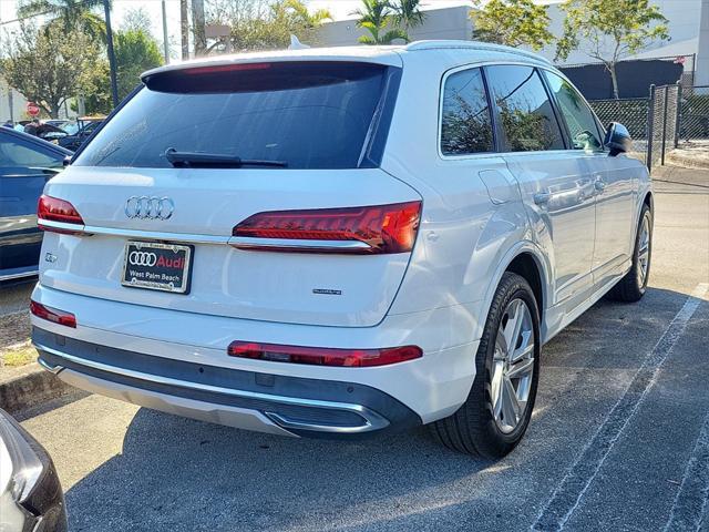 used 2022 Audi Q7 car, priced at $40,498