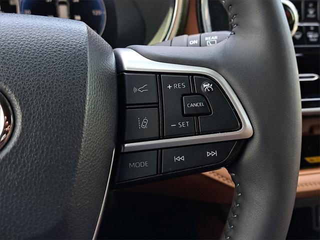 used 2024 Toyota Highlander car, priced at $47,875