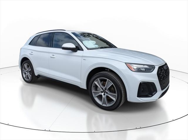 new 2025 Audi Q5 car, priced at $52,500