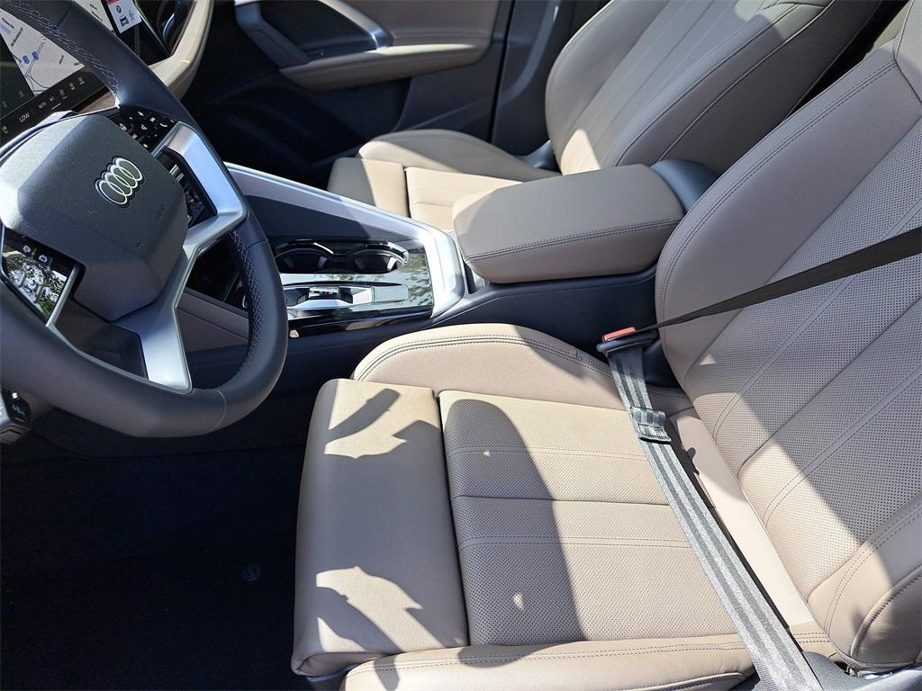 new 2025 Audi Q5 car, priced at $60,950