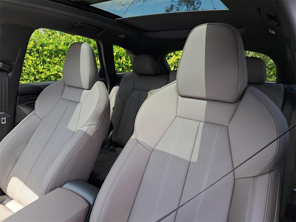 new 2025 Audi Q5 car, priced at $60,950