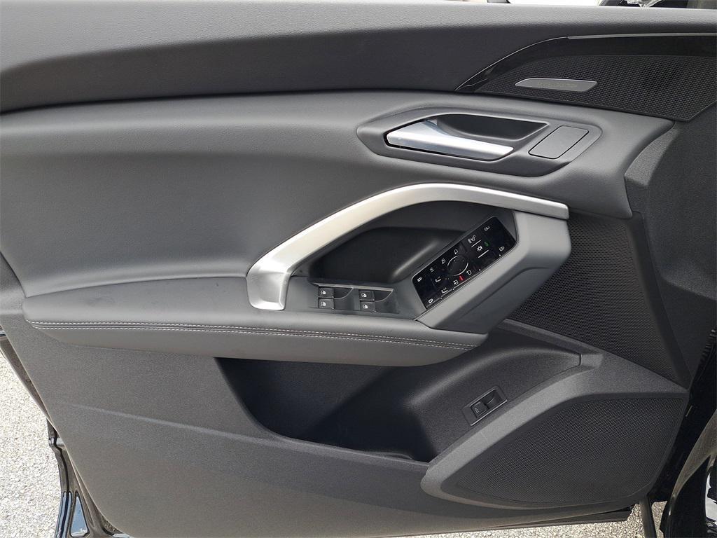 new 2025 Audi Q5 car, priced at $60,950