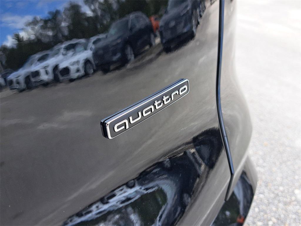 new 2025 Audi Q5 car, priced at $60,950