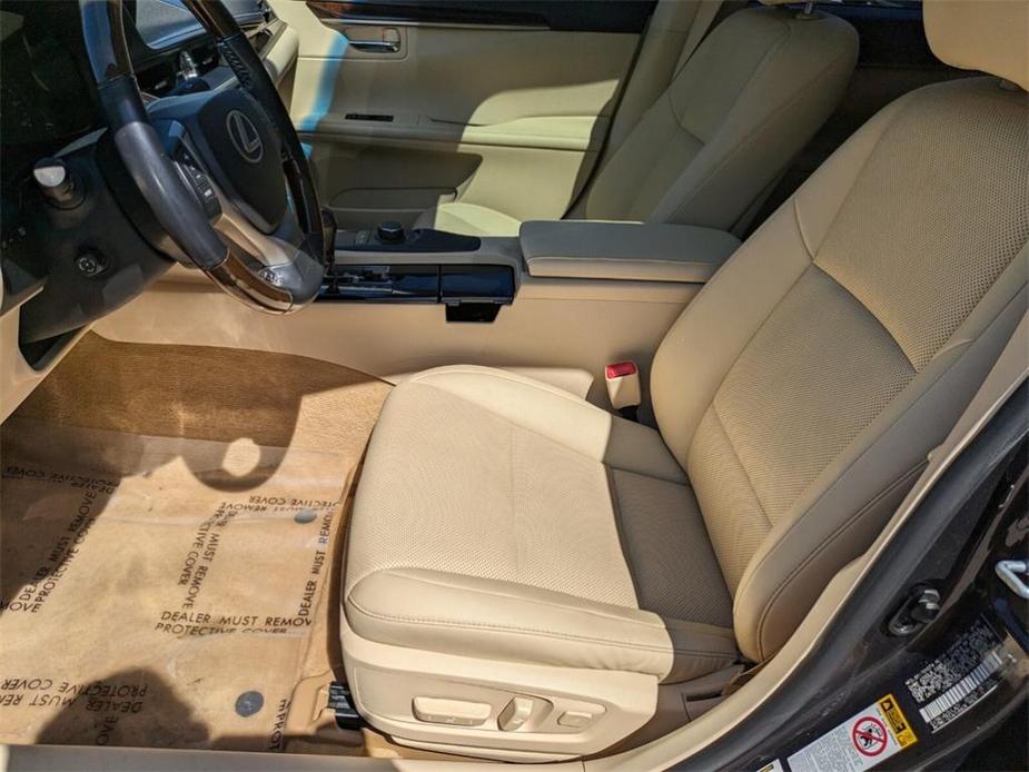 used 2015 Lexus ES 350 car, priced at $21,391