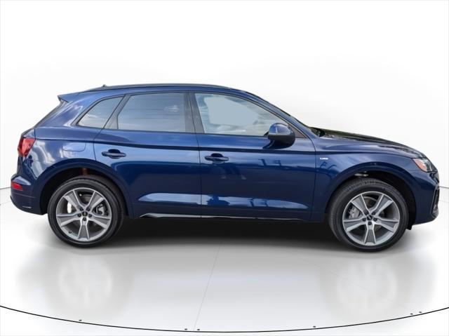 new 2025 Audi Q5 car, priced at $50,216