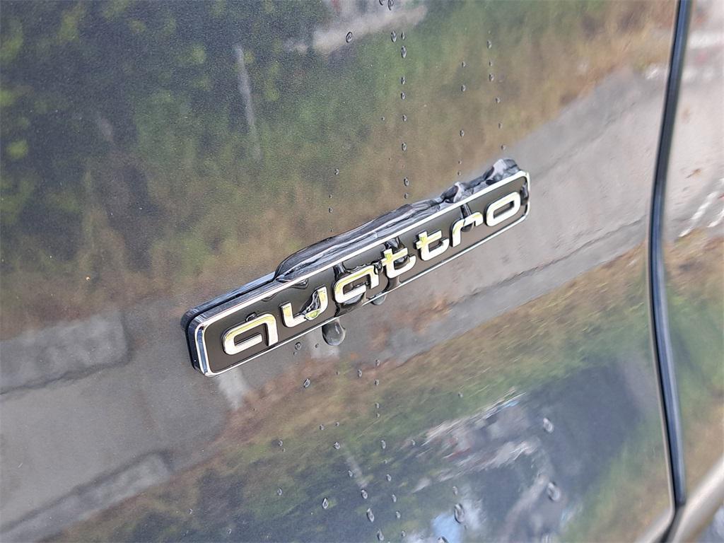 new 2025 Audi Q5 car, priced at $60,950