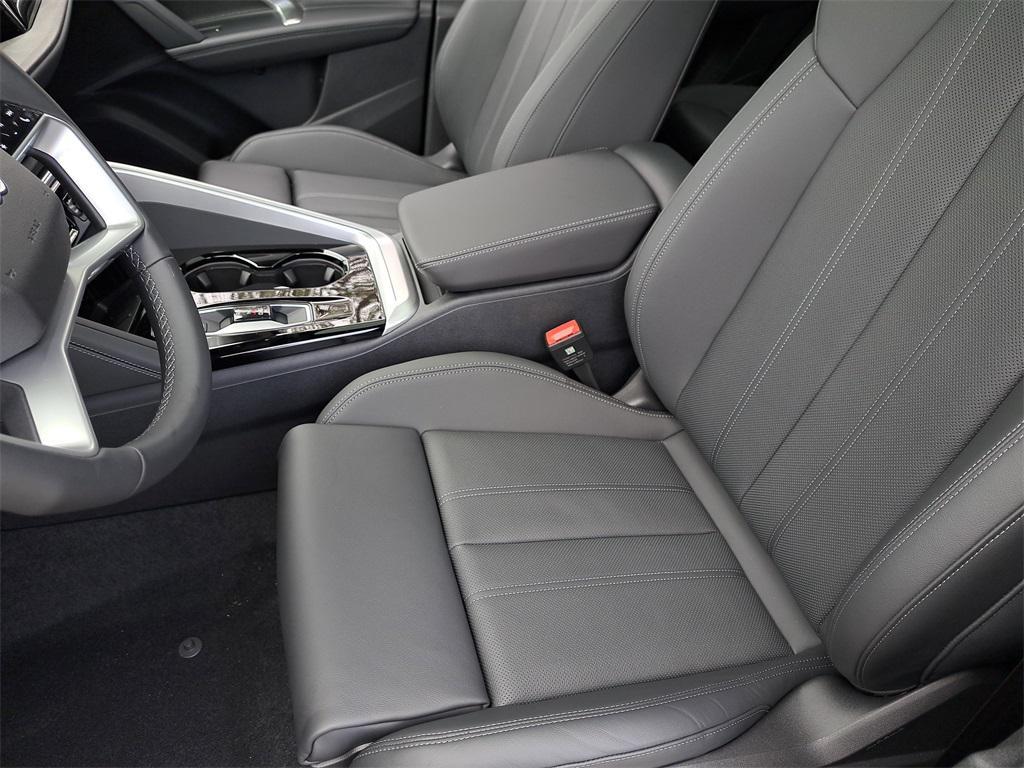 new 2025 Audi Q5 car, priced at $60,950
