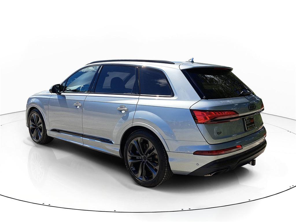 new 2026 Audi Q7 car, priced at $78,295