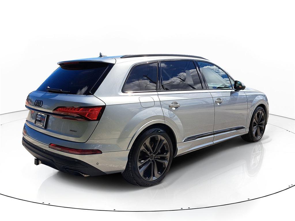 new 2026 Audi Q7 car, priced at $78,295