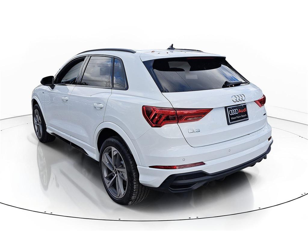 new 2025 Audi Q3 car, priced at $40,965