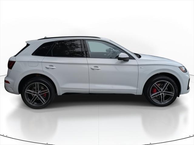 new 2025 Audi Q5 car, priced at $66,935