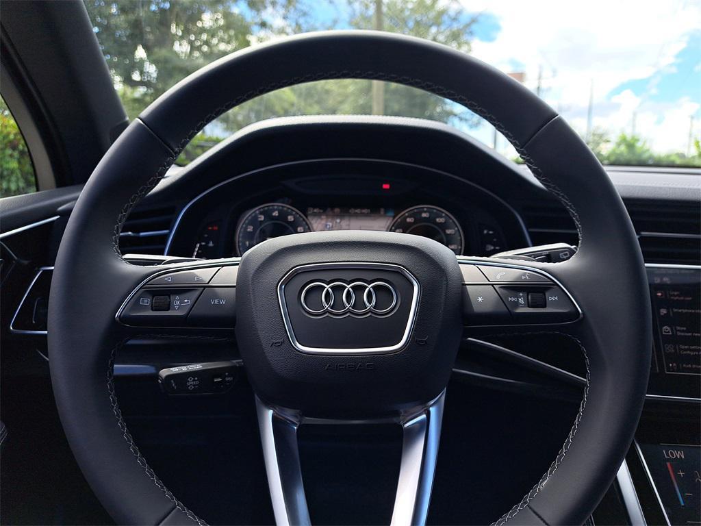new 2026 Audi Q7 car, priced at $77,195