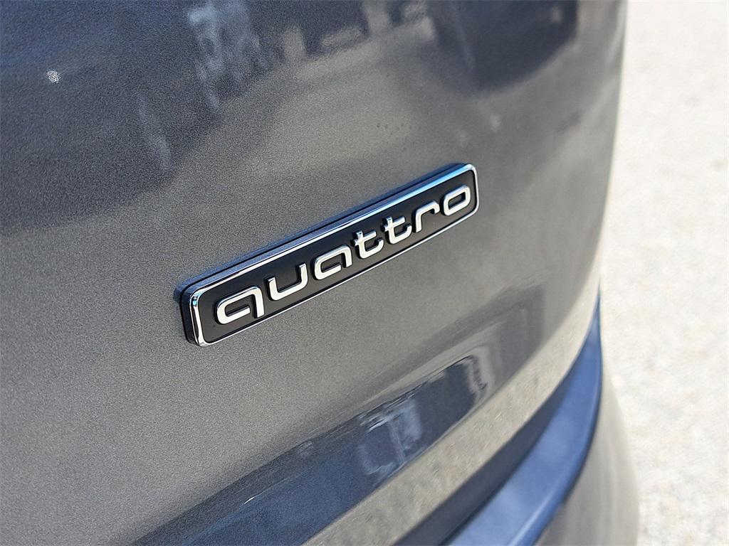 new 2026 Audi Q7 car, priced at $77,195