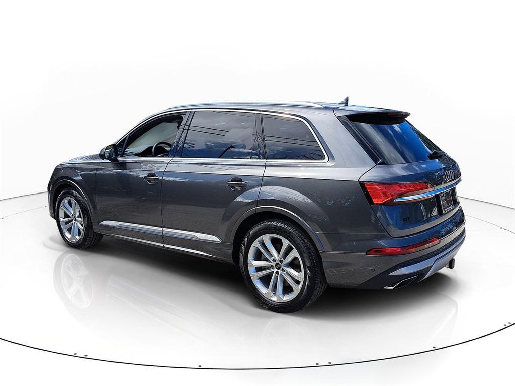 new 2026 Audi Q7 car, priced at $77,195
