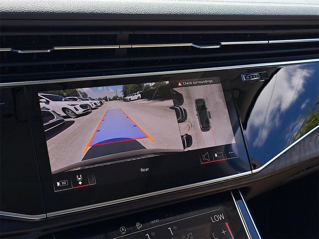 new 2025 Audi Q7 car, priced at $73,080