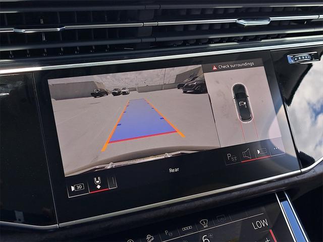 new 2025 Audi Q7 car, priced at $78,250