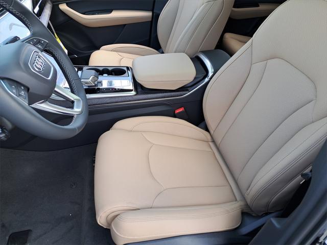 new 2025 Audi Q7 car, priced at $78,250