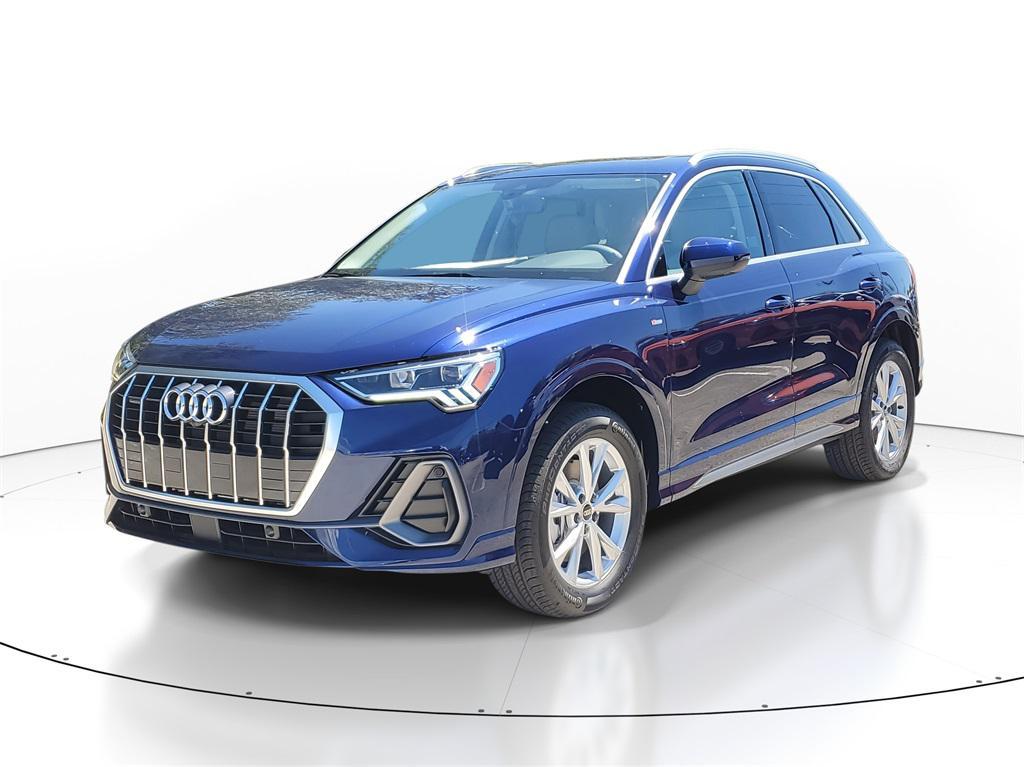 new 2025 Audi Q3 car, priced at $47,675