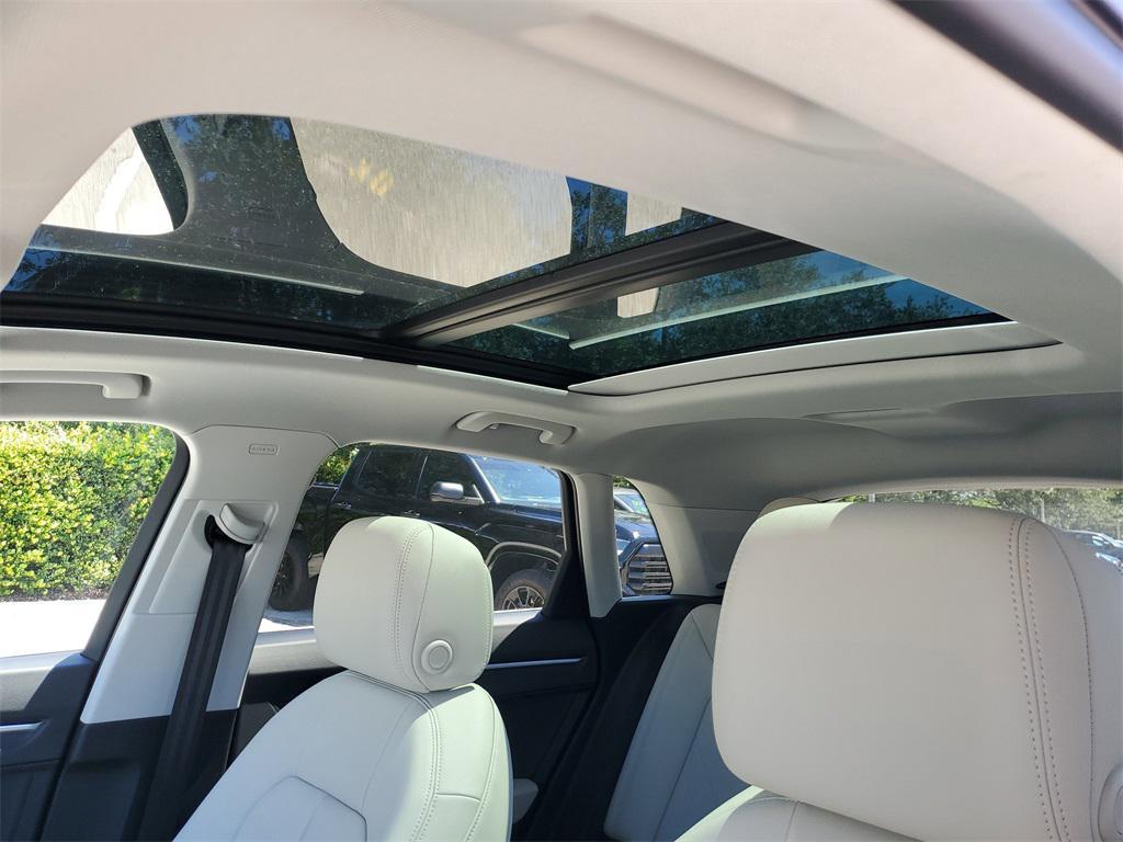 new 2025 Audi Q3 car, priced at $47,675