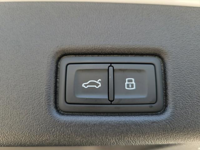 new 2025 Audi Q5 car, priced at $61,300