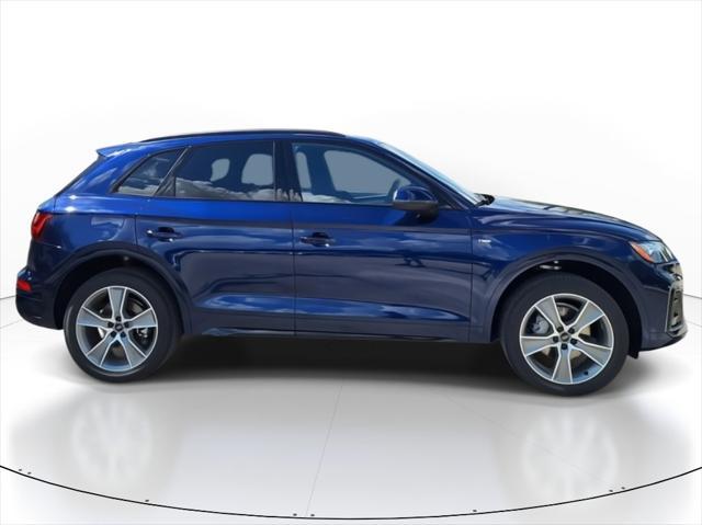 new 2025 Audi Q5 car, priced at $52,500