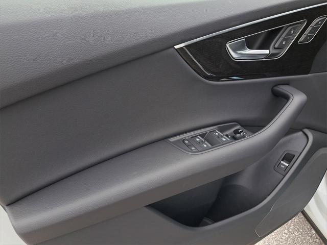 new 2025 Audi Q8 car, priced at $76,265