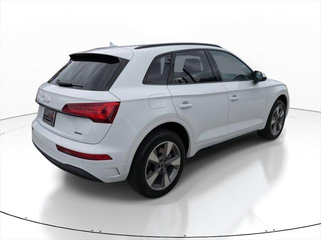 new 2025 Audi Q5 car, priced at $48,750