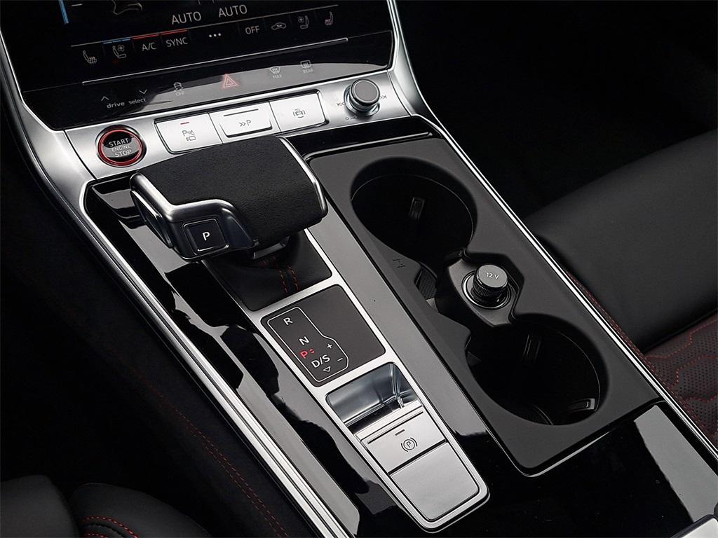 new 2026 Audi RS 6 Avant car, priced at $153,770