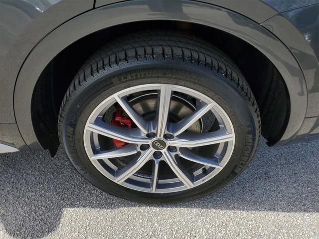 new 2025 Audi SQ5 car, priced at $63,590