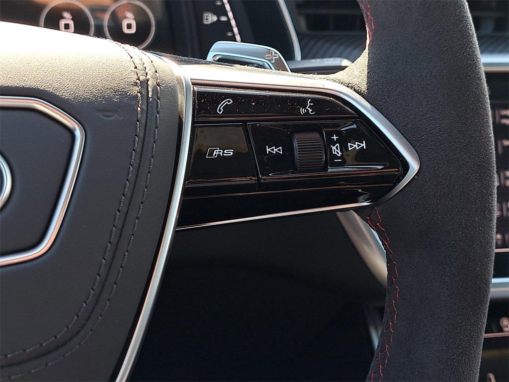 new 2026 Audi RS 6 Avant car, priced at $152,090