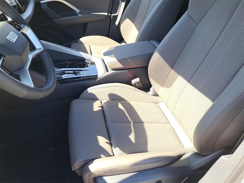 new 2025 Audi Q5 car, priced at $60,300