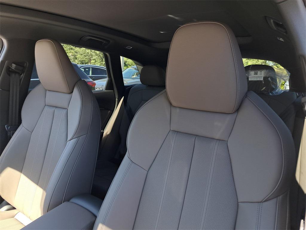 new 2025 Audi Q5 car, priced at $60,300