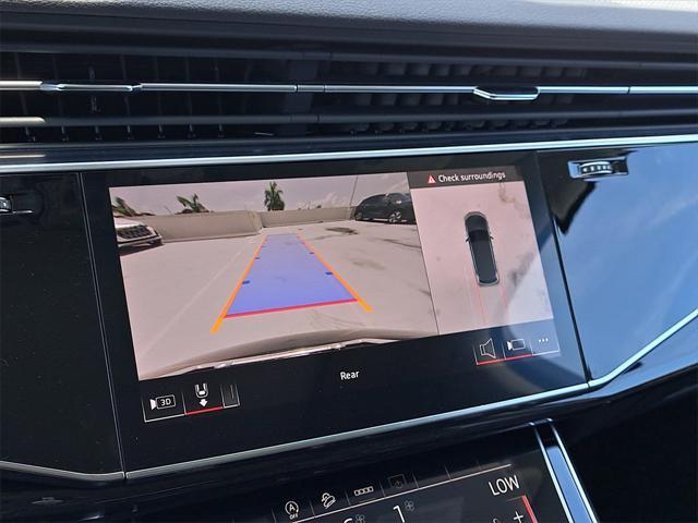 new 2025 Audi Q7 car, priced at $72,925