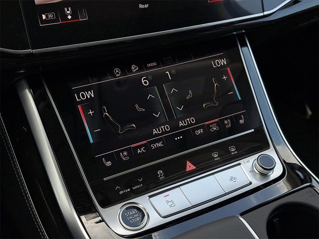 new 2025 Audi Q7 car, priced at $72,925