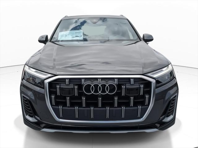 new 2025 Audi Q7 car, priced at $79,800