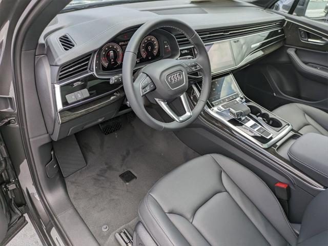 new 2025 Audi Q7 car, priced at $79,800