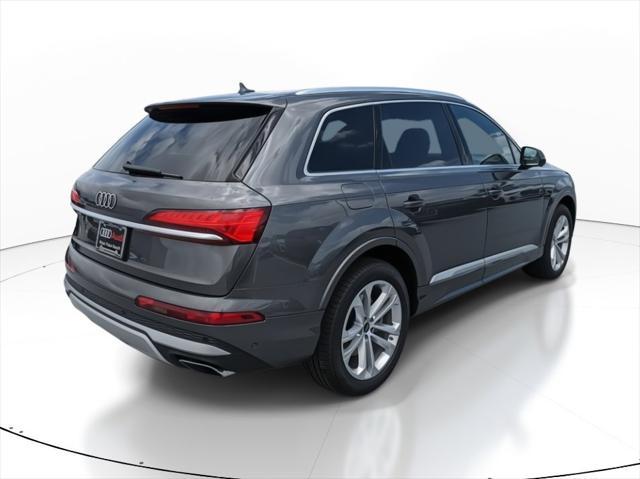 new 2025 Audi Q7 car, priced at $79,800