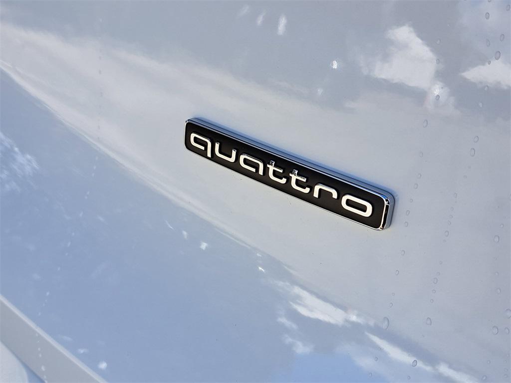 new 2025 Audi Q5 car, priced at $60,950